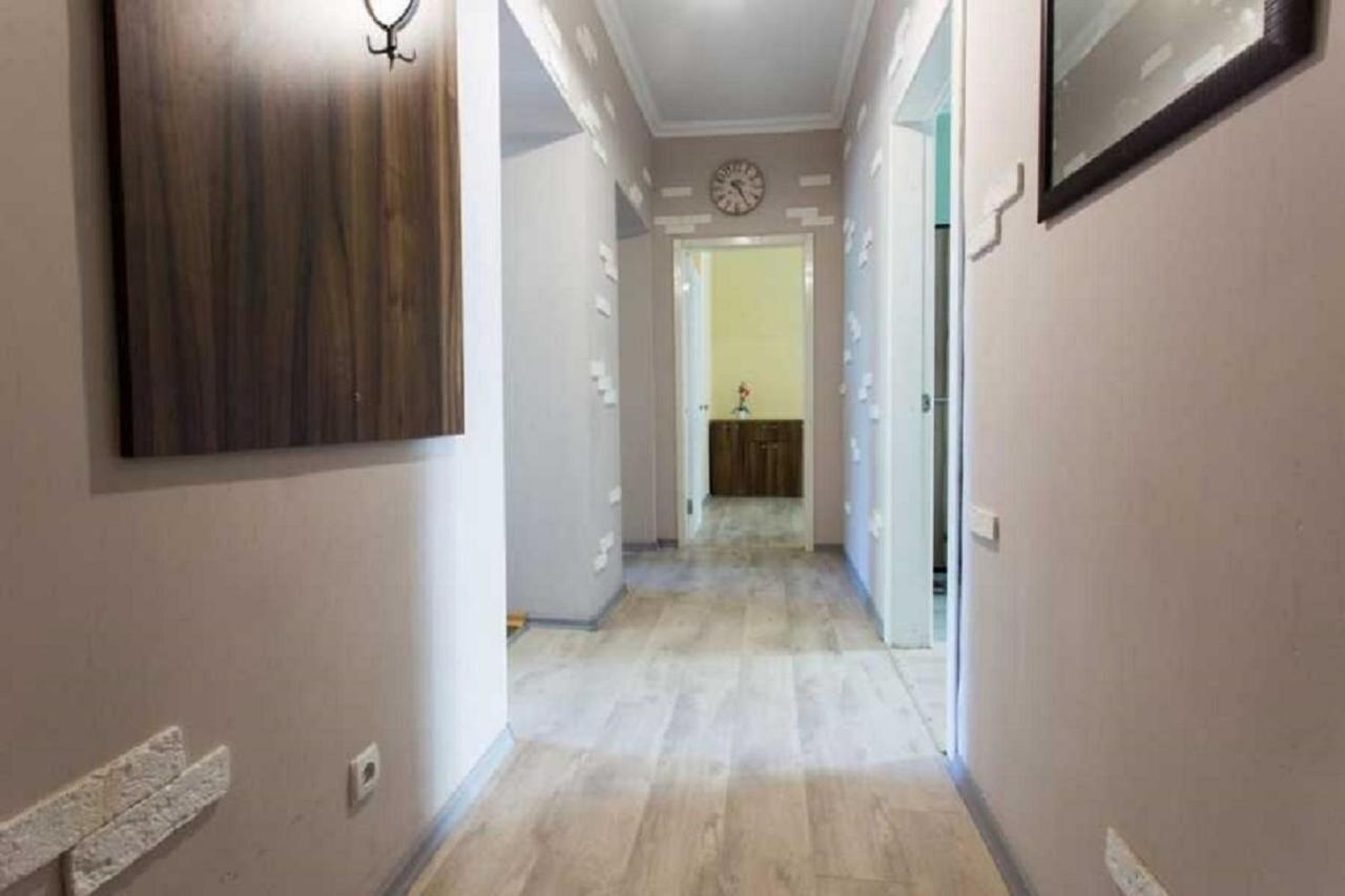 Apartments City Center Charkiw Exterior foto